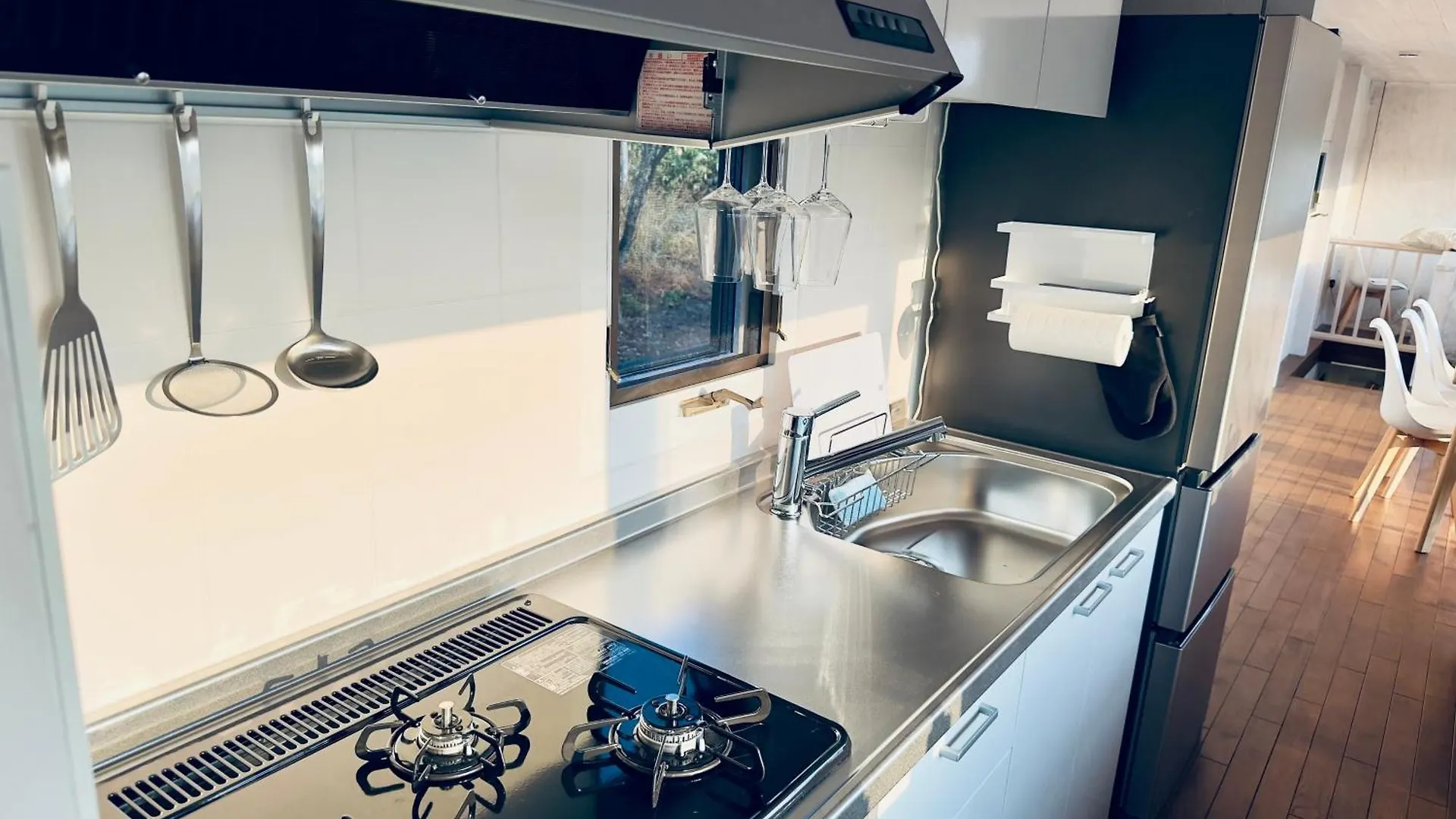 בית נופש Tobetsu Silent Cabin יפן